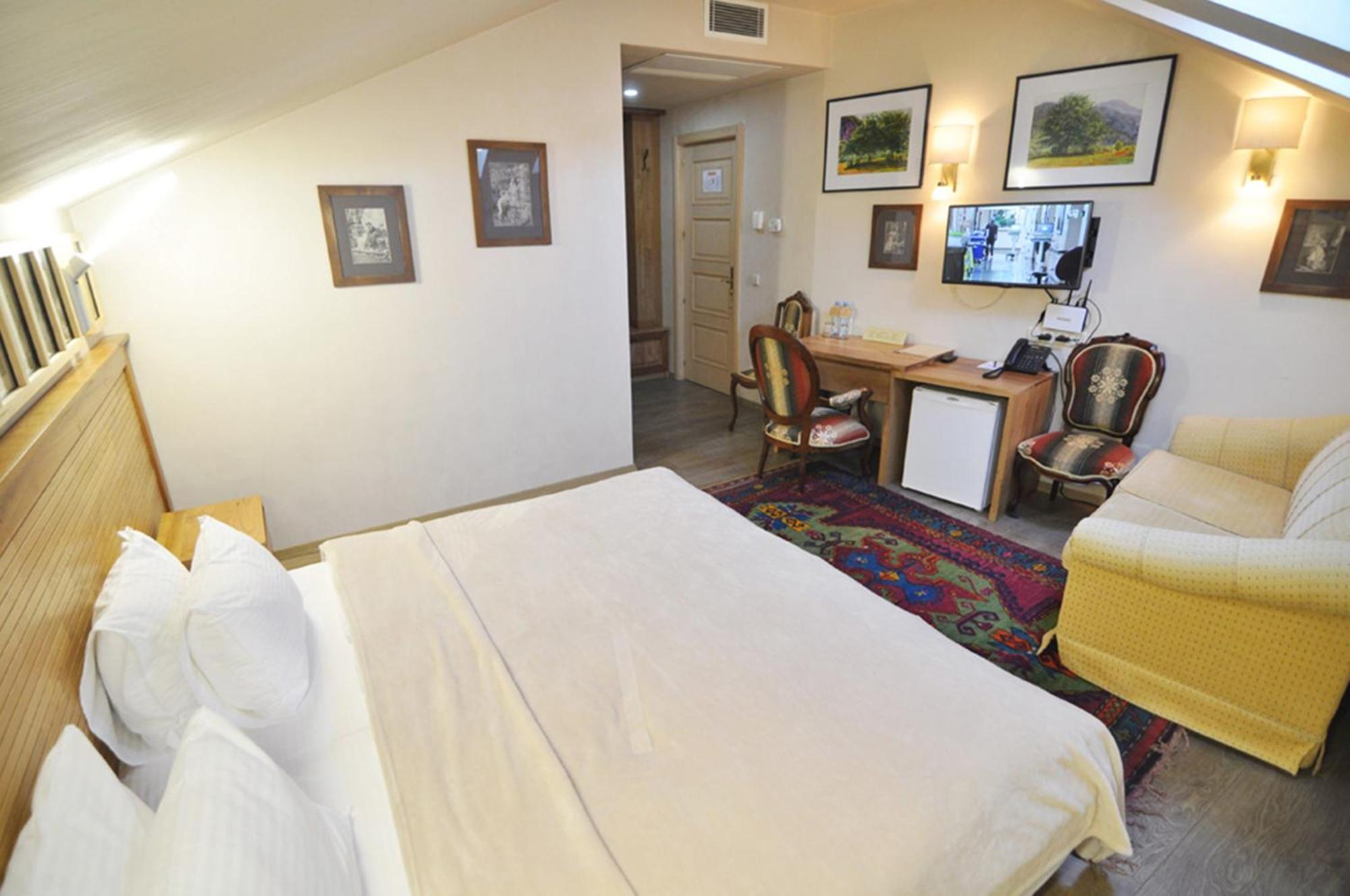 Vinotel Boutique Hotel Tbilisi Zimmer foto